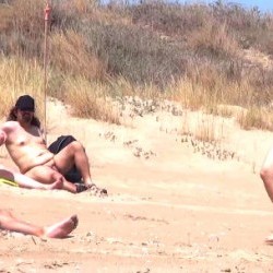 I screw a voyeur on a nudist beach, full of voyeurs: would you like to know what beach do we go to?